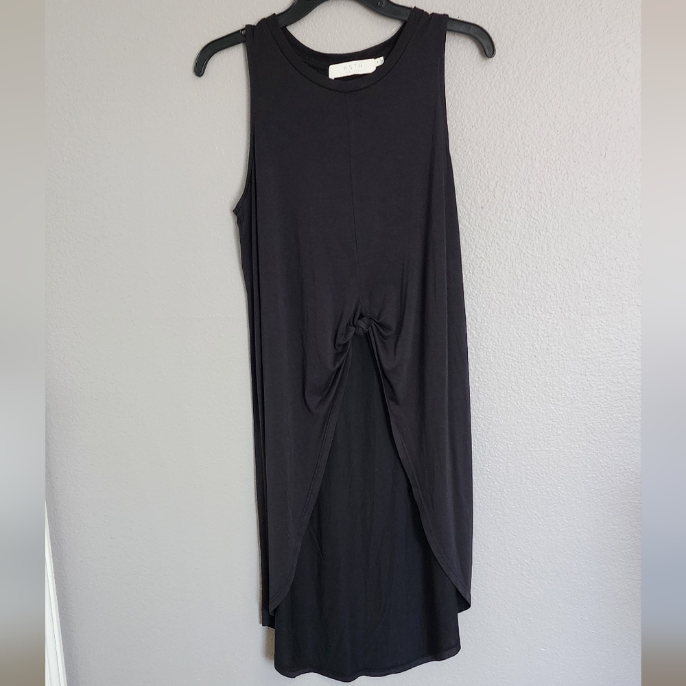 ASTR HIGH -LOW TUNIC TOP/ SIZE  M